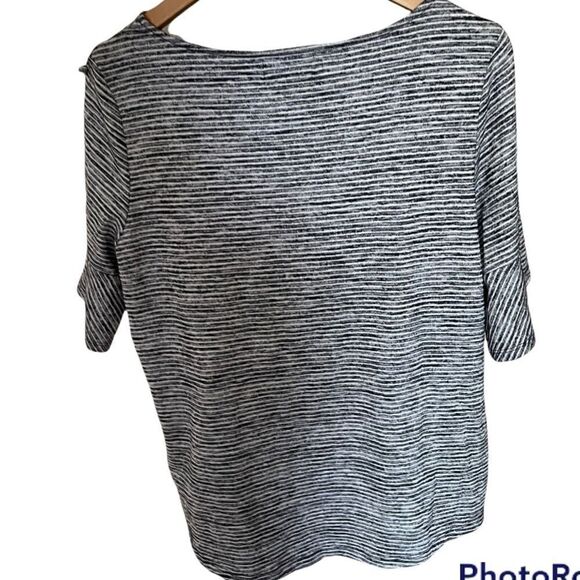 Cute Liz Claiborne Top with Bell Sleeves, Size Large - Picture 4 of 4